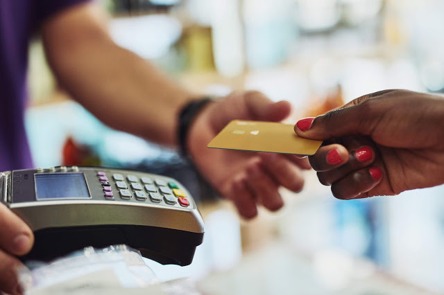 5 practical ways to curb overspending over the festive season